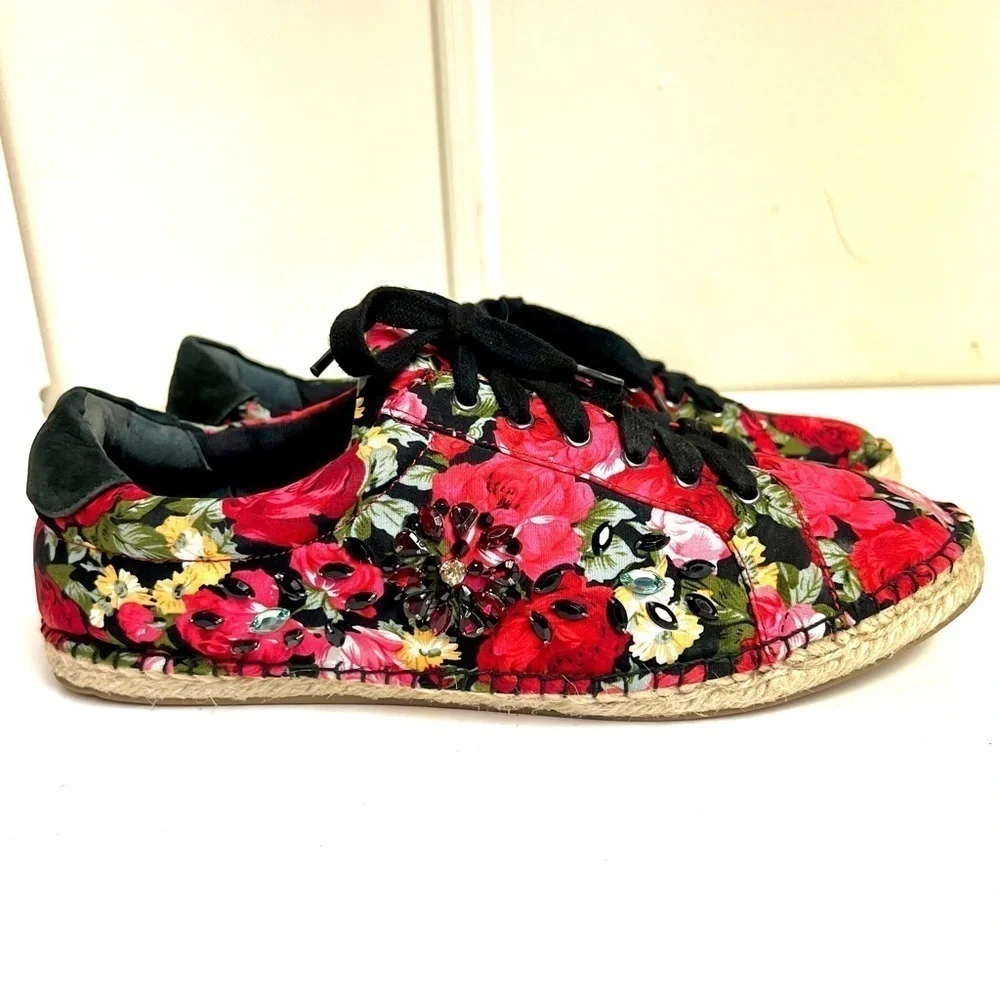 Yellow Box Enchanted Floral espadrilles Sneakers Womans 9M Boho cottagecore